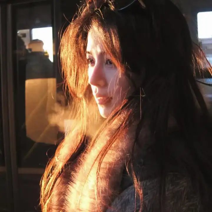 秘密的小奈
